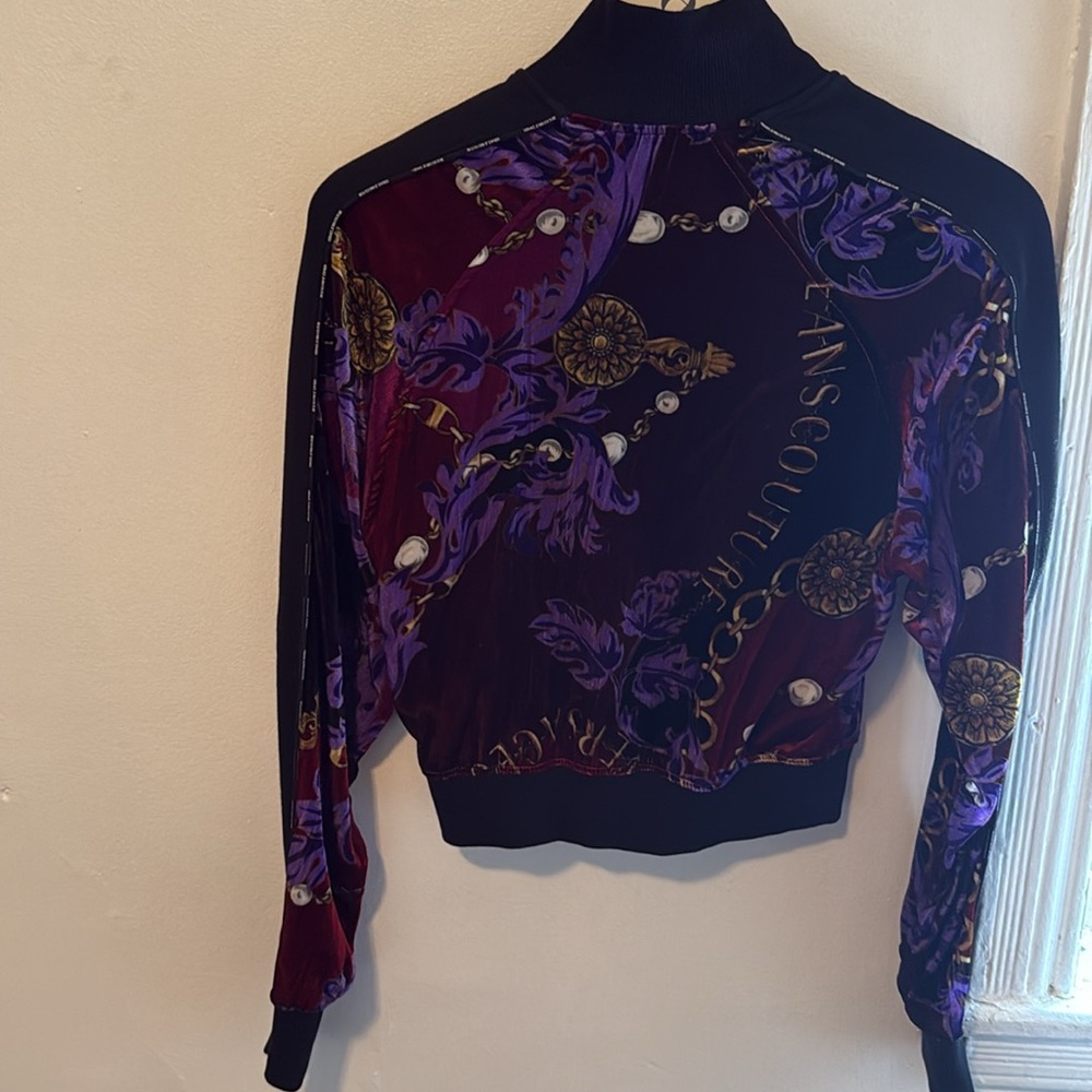 Small Velour Jacket - Picture 2 of 9